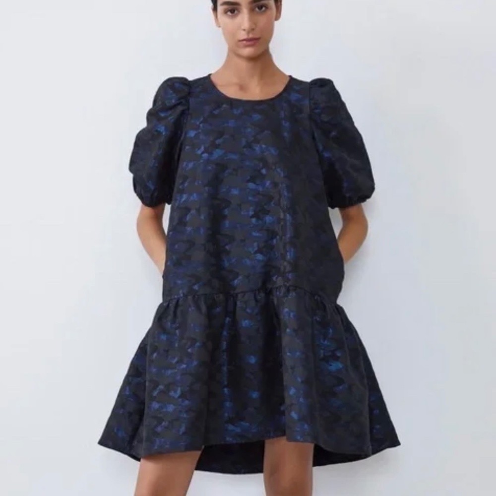 Voluminous Jacquard Dress